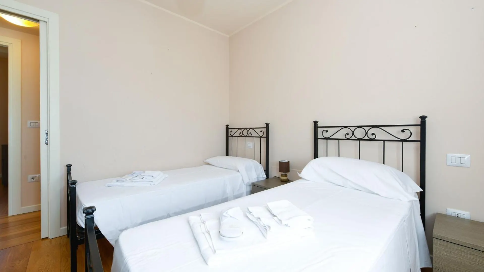 Villa Iris Manerba del Garda