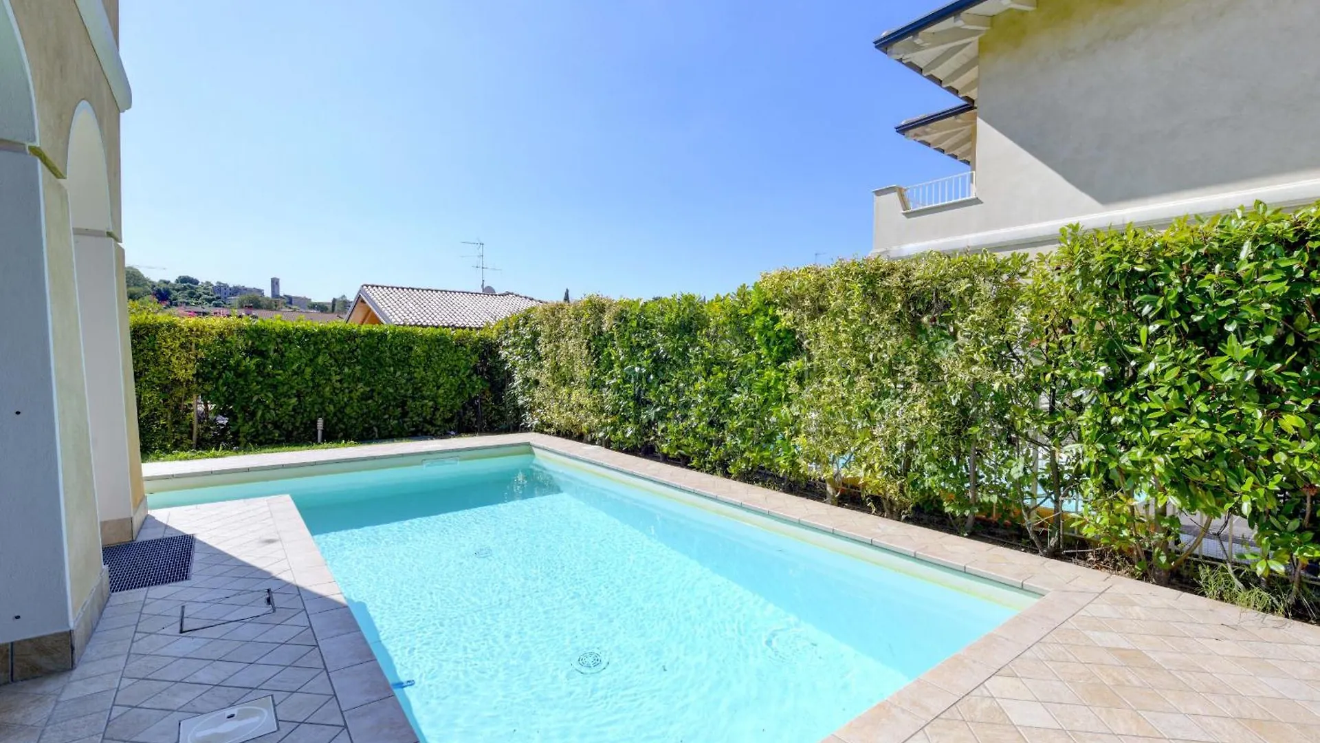 Villa Iris Manerba del Garda